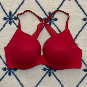 Victoria's Secret NWOT Incredible Perfect Shape Red Lace Bra